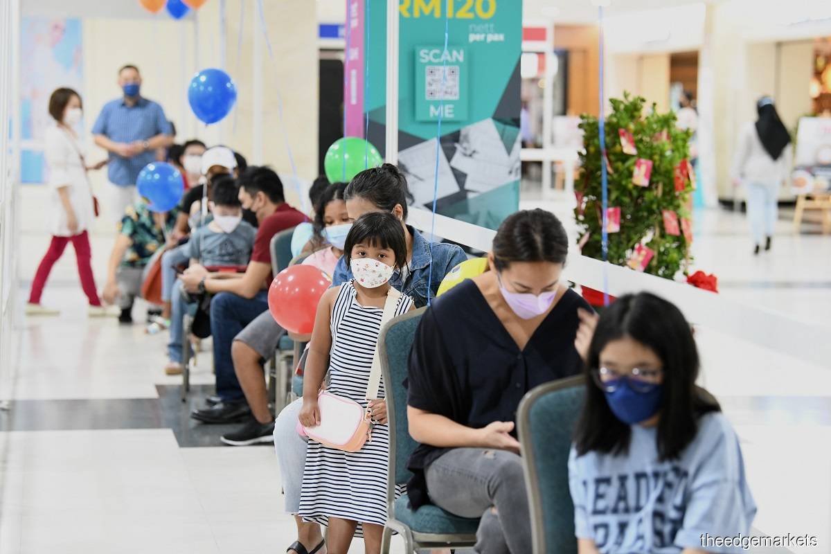 A total of 13,706 Covid-19 vaccine doses were dispensed in Malaysia on Sunday (May 22). (Photo by Shahrin Yahya/The Edge)